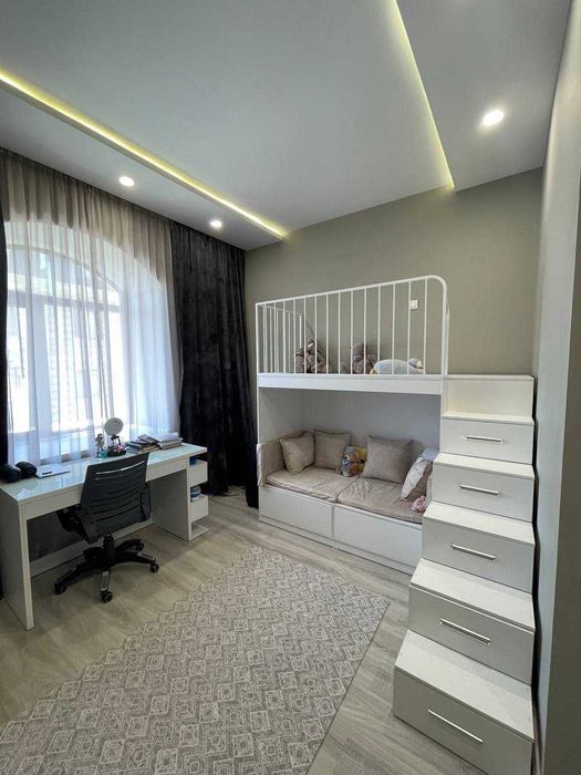 Продаётся 3-ком квартира с ремонтом и мебелью в ЖК VEK (Паркентский)