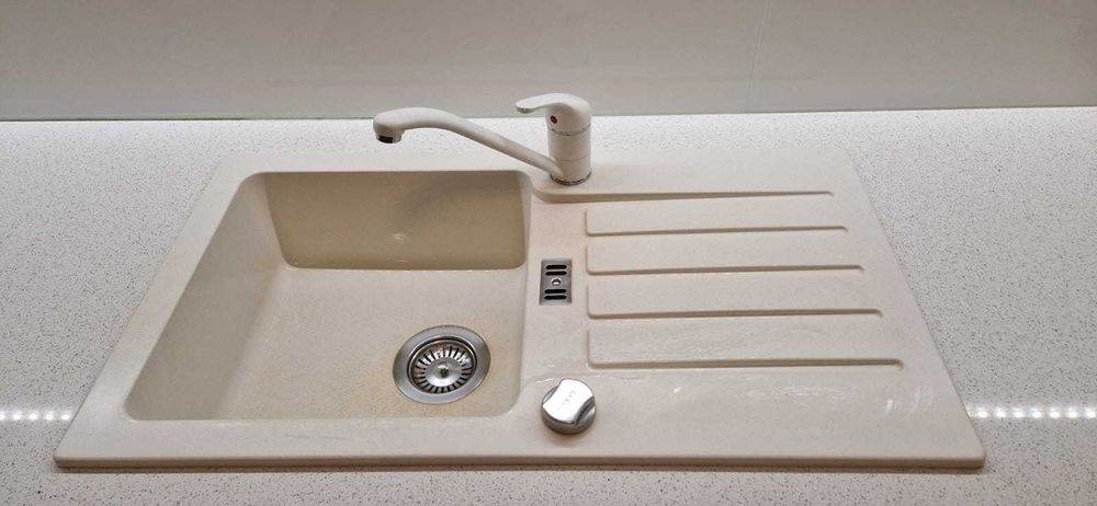 Chiuveta compozit si baterie