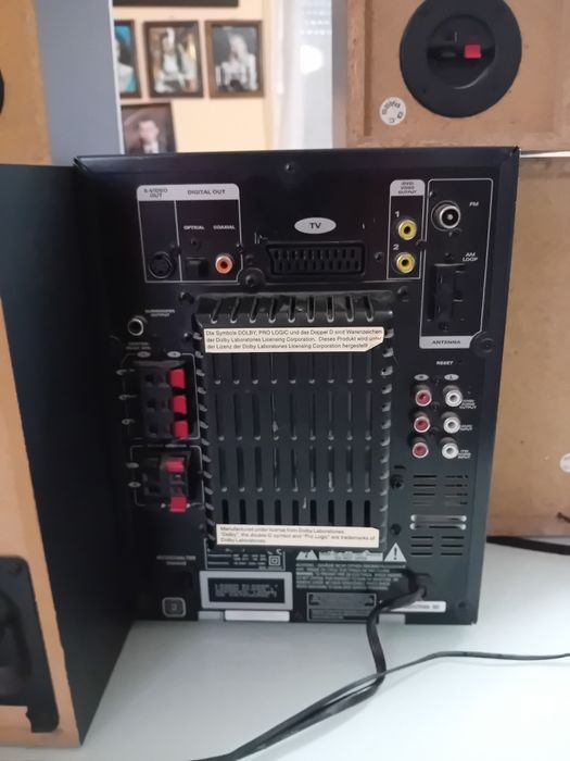 Vand DVD/CD PLAYER . MP3 medion