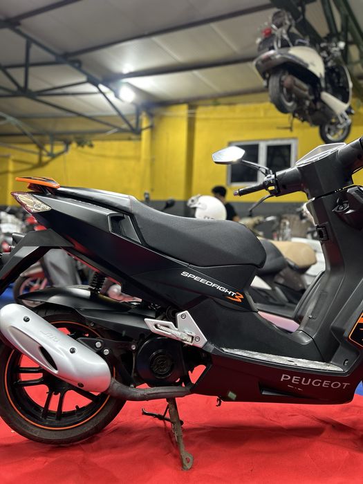 Peugeot speedfight 3 2t