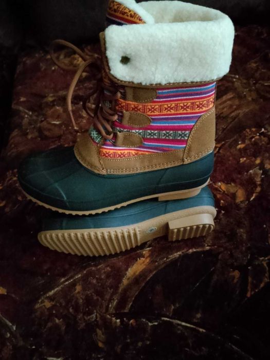 Дамски ботуши с подплата