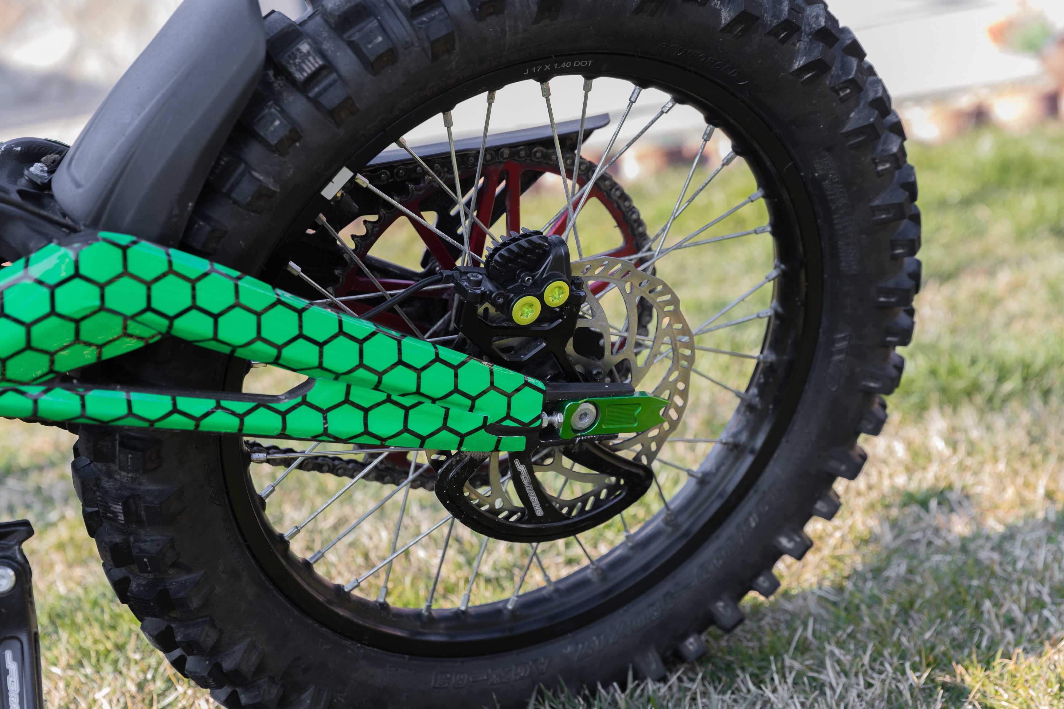 Sur Ron LBX Street Legal Сър-Рон 12kw - 15kw, 60V - 70Ah батерия