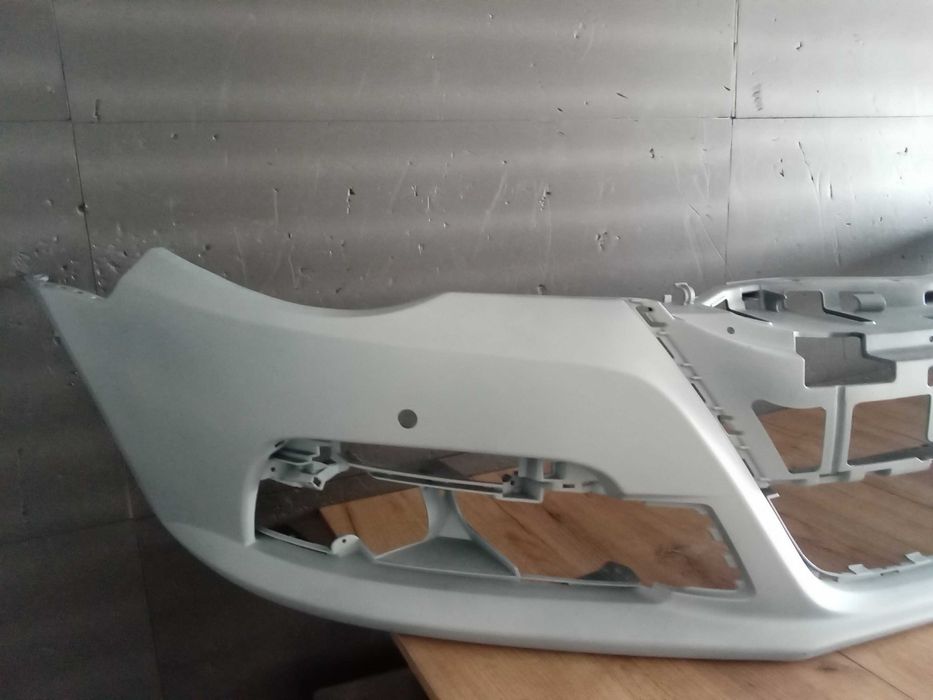 Bara fata VW Passat CC 2008-2012 senzori parcare Grunduita