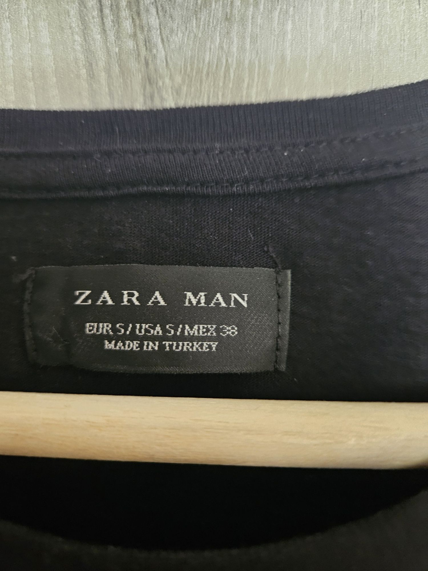 Мъжка тениска ZARA размер S