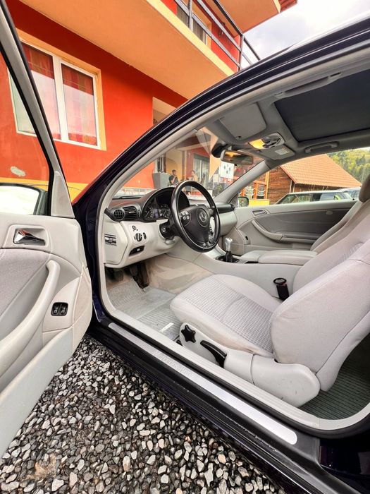 Mercedes Benz C 200 Coupe Panorama
