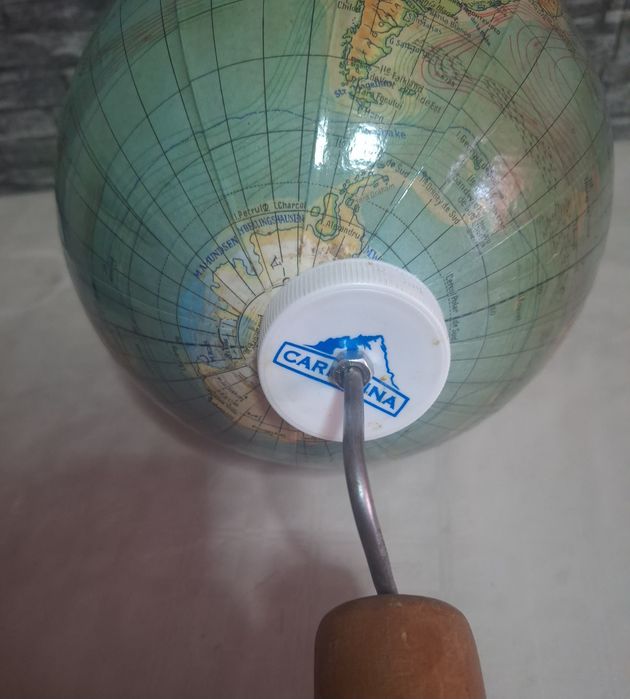 Glob pamantesc vechi,marca Carpatina.