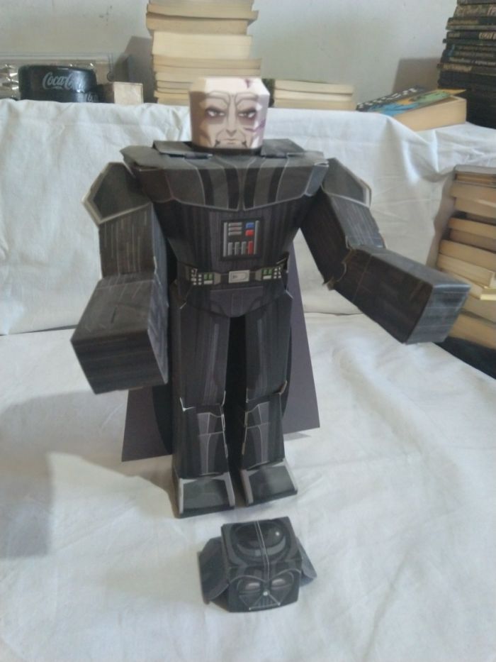 Сглобен 3D пъзел на Darth Vader от Star Wars