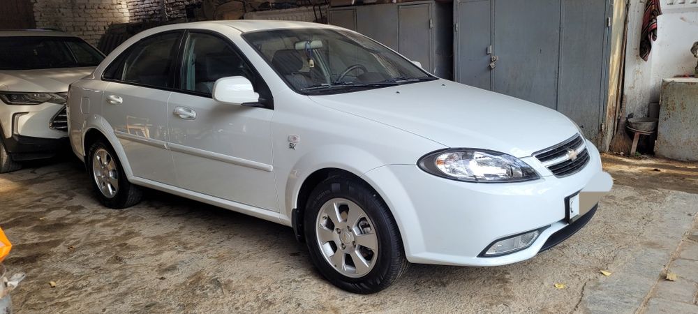 Машина Gentra 2021 г.