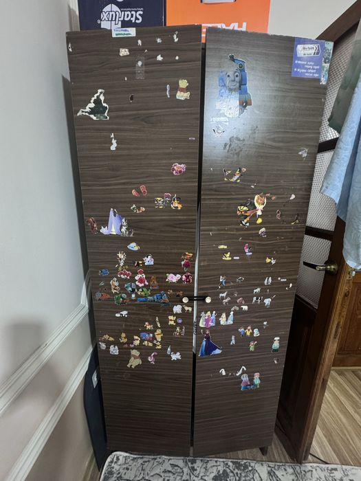 Продается детский шкаф б/у