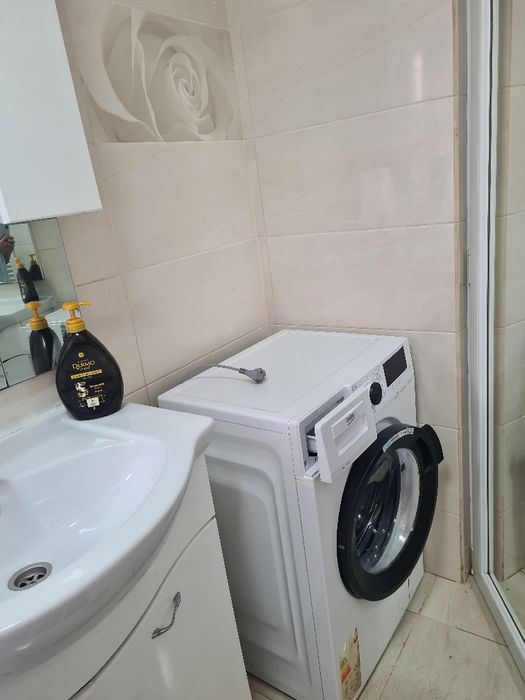 Închiriez apartament Curtea de Argeș