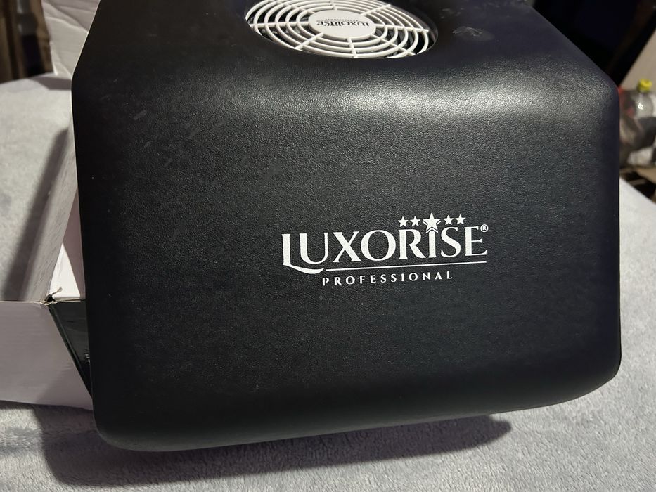 Produse unghii -aspirator,freza,lampa,produsefolositoare