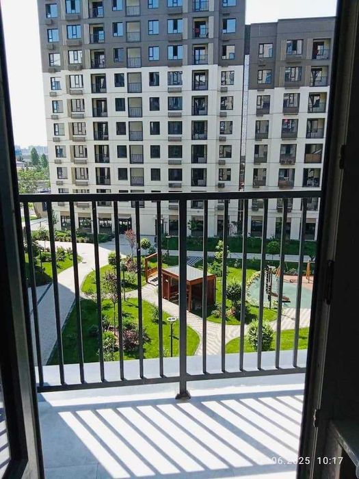 КАДАСТРИ билан тайор ремонт мебел билан 1-хонали хонадон сотилади(707)