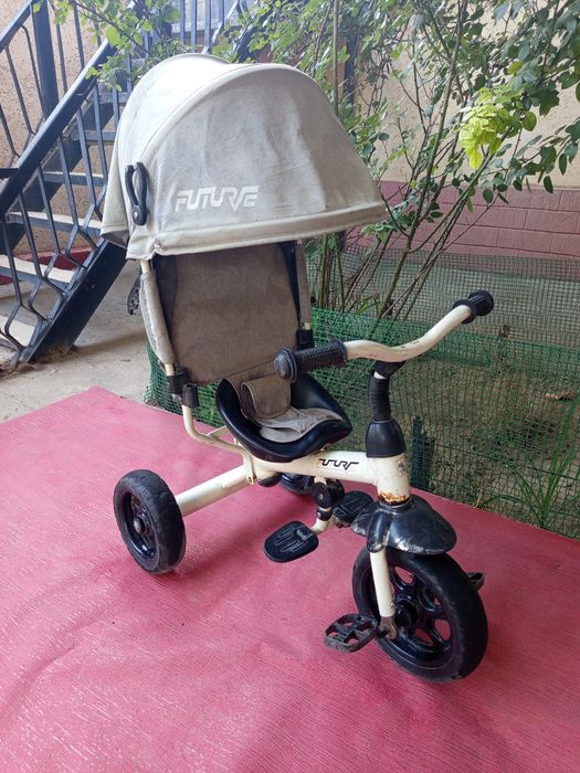 Продам детский велосипед .