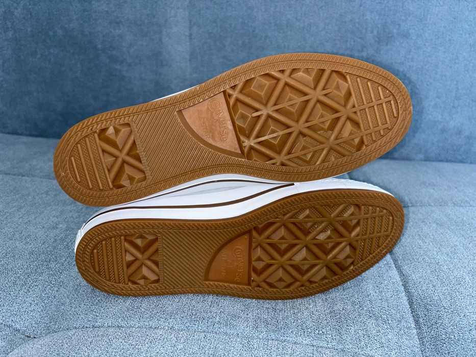 Tenesi CONVERSE All Star nr 39,5