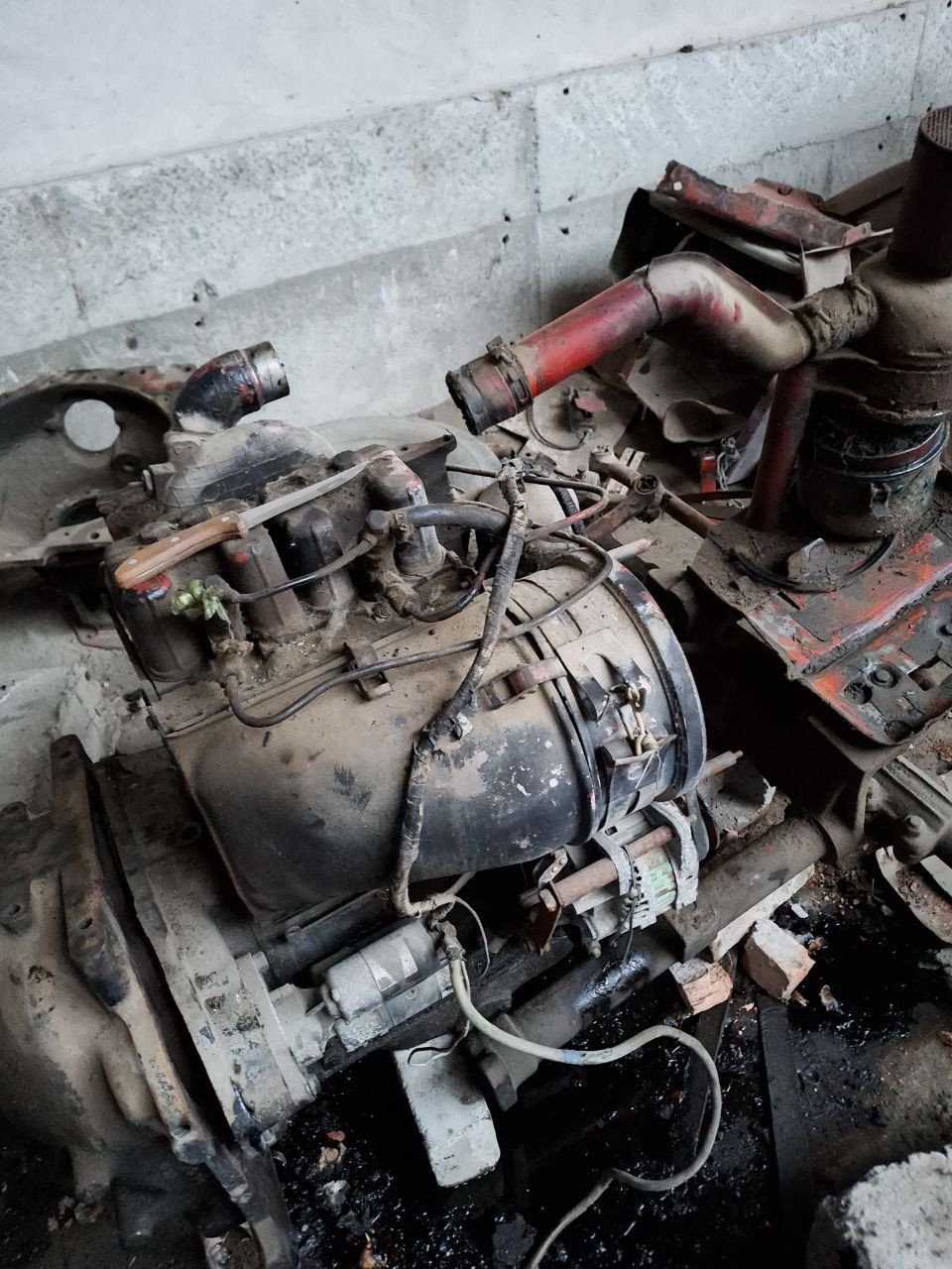 T 25 Extiyot qisimlari