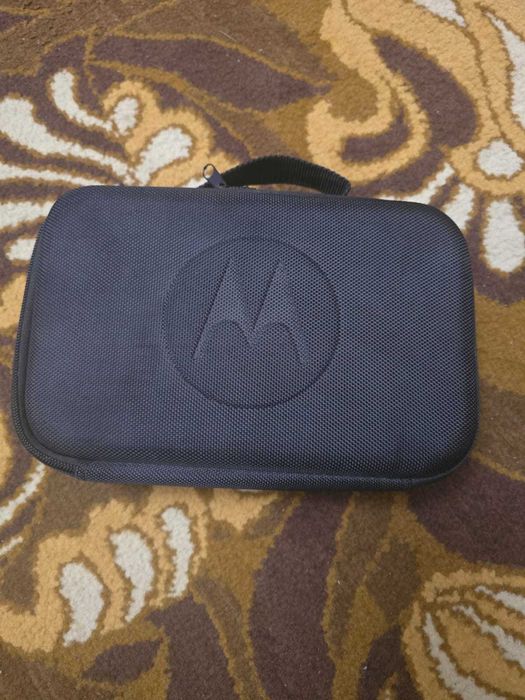 vad Walkie-Talkie Motorola T82 Extrem Reîncărcabil prin USB 10km