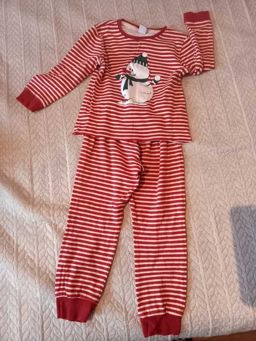 Детска Пижама . Размер 3-4 years old .