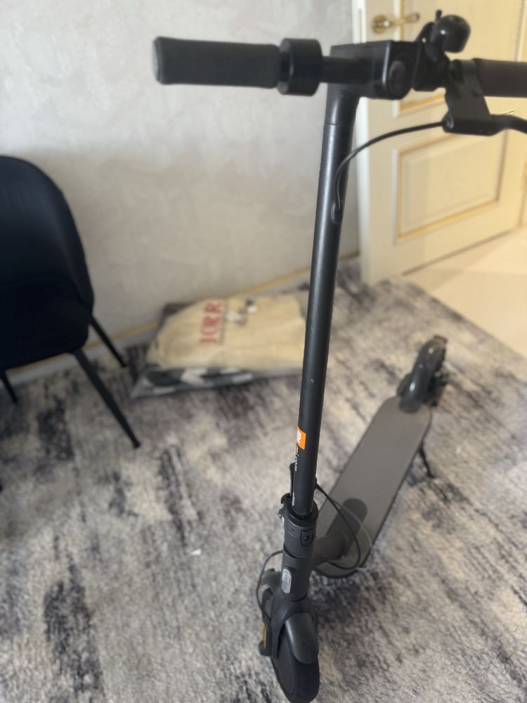Mi Scooter Essential электронный самокат