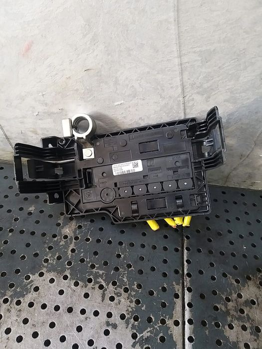 Tablou panou sigurante borna baterie 1.0 tsi vw t cross c11 d31 2q0937548d 2q0937629d