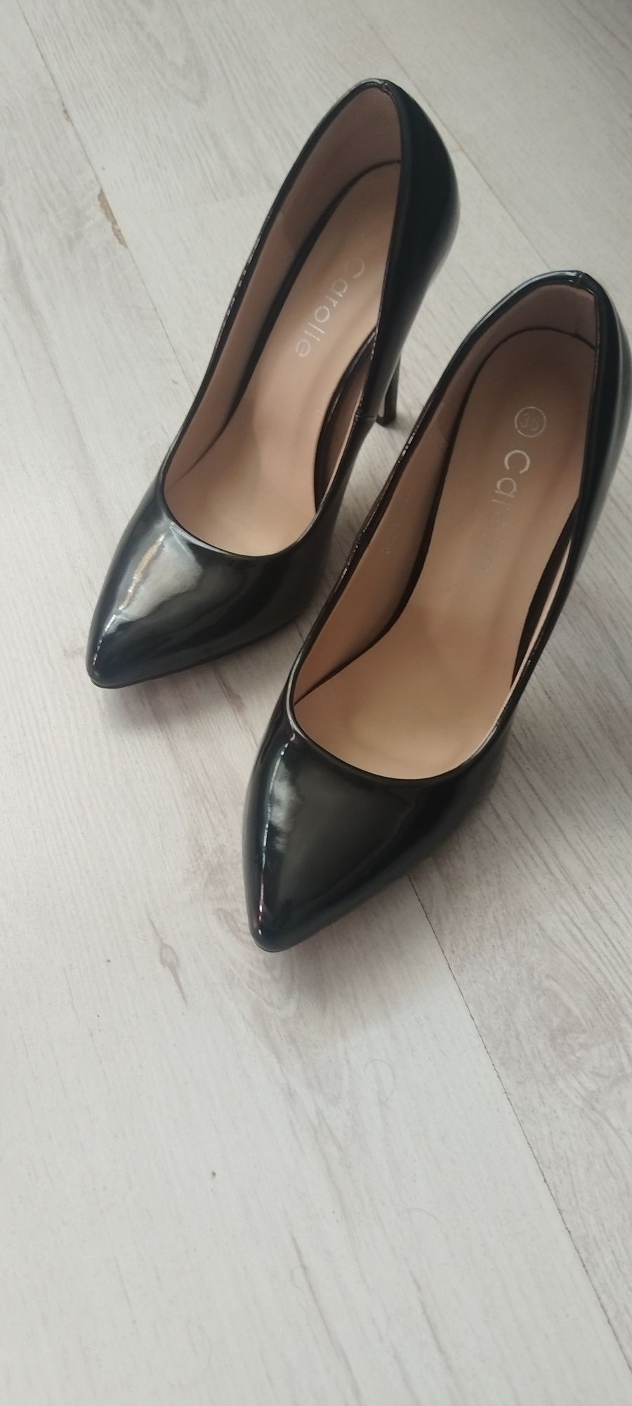 Pantofi cu toc 36