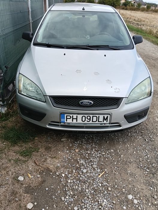 Vând sau schimb Ford focus