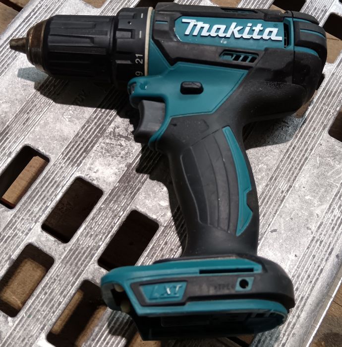 Corp filetantă MAKITA DDF482