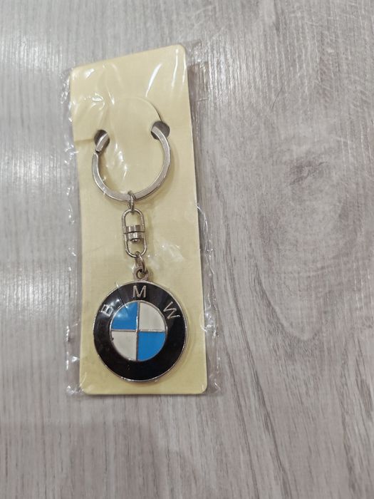 Стилен Метален Ключодържател за BMW
