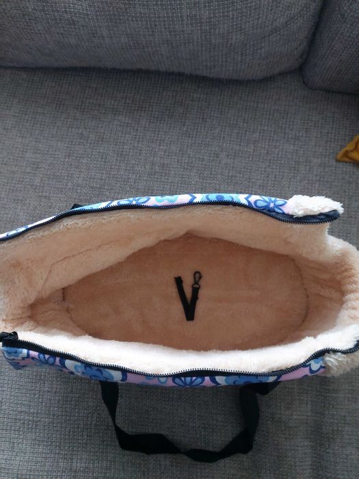 Чанта за домашен любимец