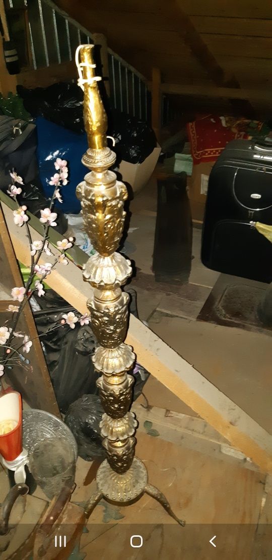 Lampadar de pardoseala din bronz