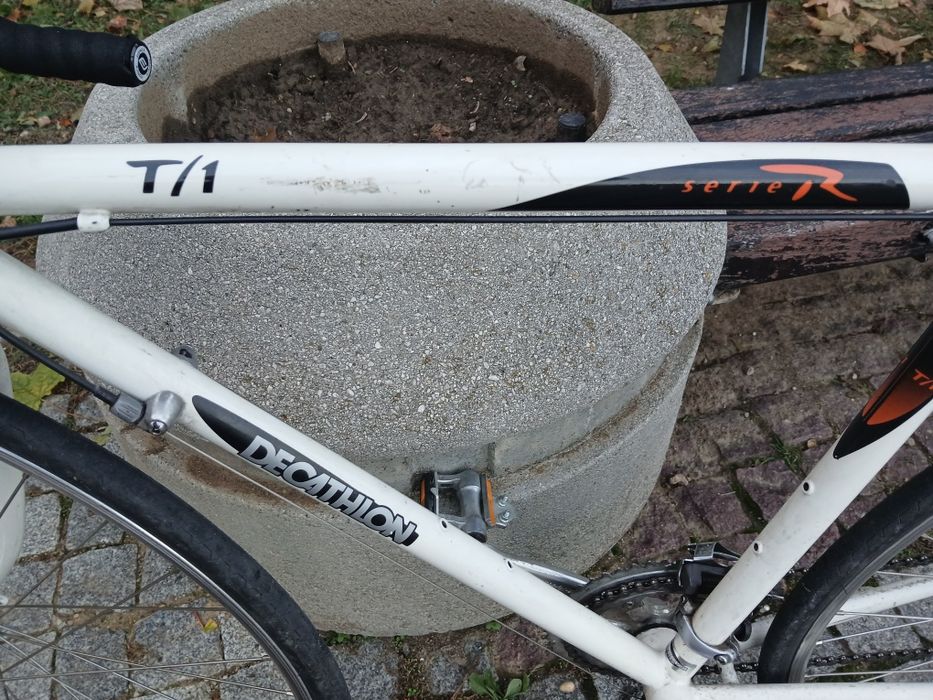 Cursiera  Decatlon T/1 serieR.