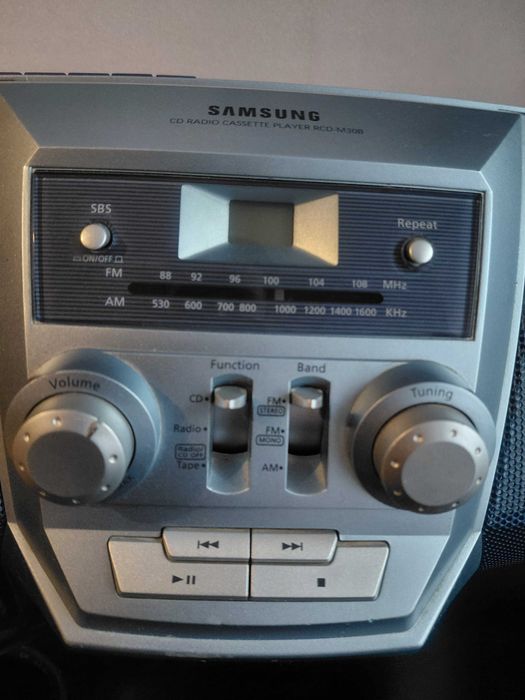 Радиокасетофон SAMSUNG