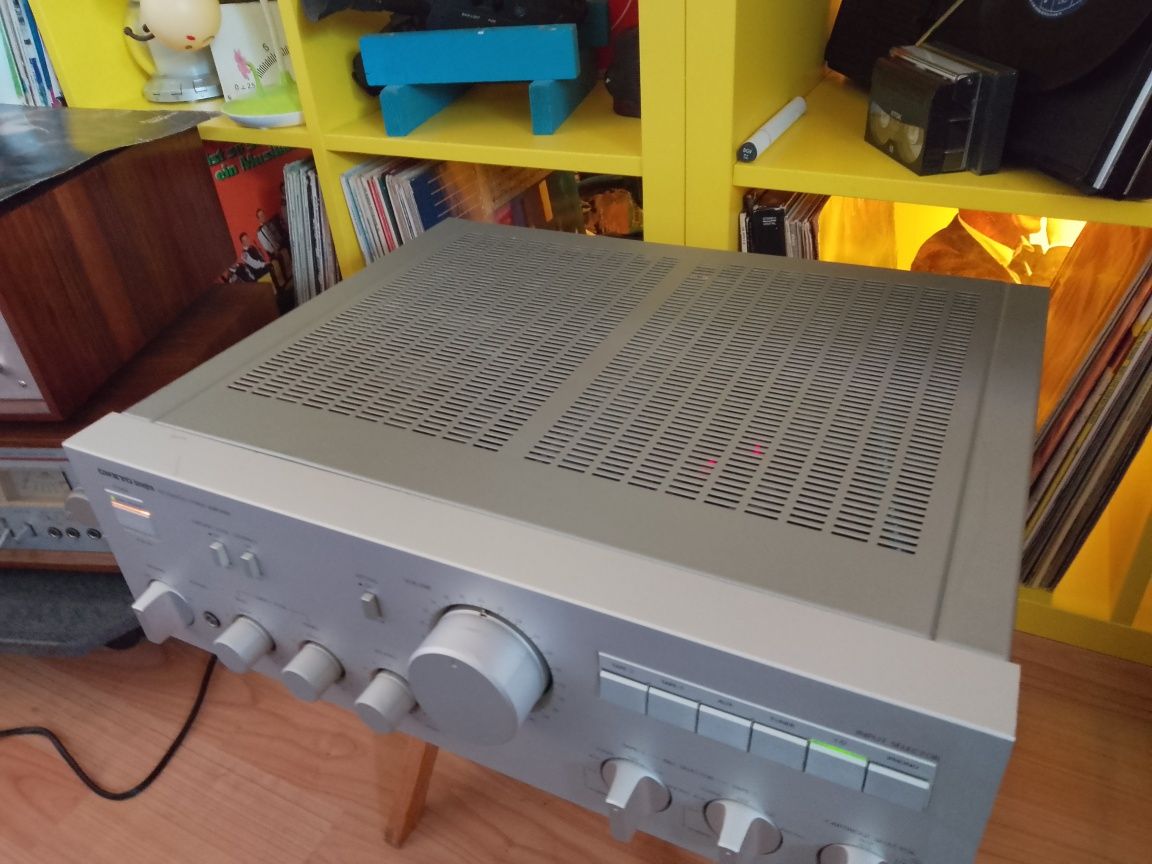 Amplificator Onkyo Integra A 8250
