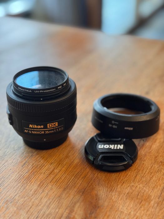 Nikon D7500 с 18‑55 VR и 35 mm f/1.8 – комплект с карта 64 GB
