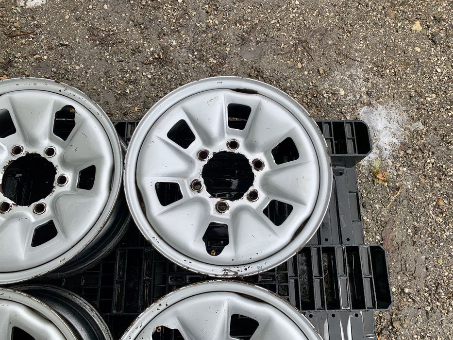 4бр.Оригинални железни джанти 15цола 6x139.7 за Toyota Hilux,Hiace