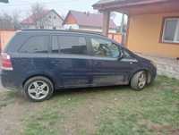 Vând Opel Zafira