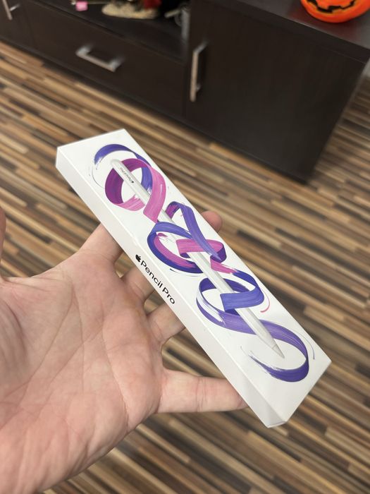 Apple Pencil PRO, MX2D3ZM/A, la cutie, ca NOU