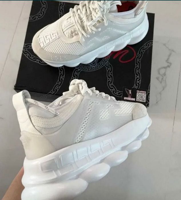 Vand Versace mărimea 36 până la 42