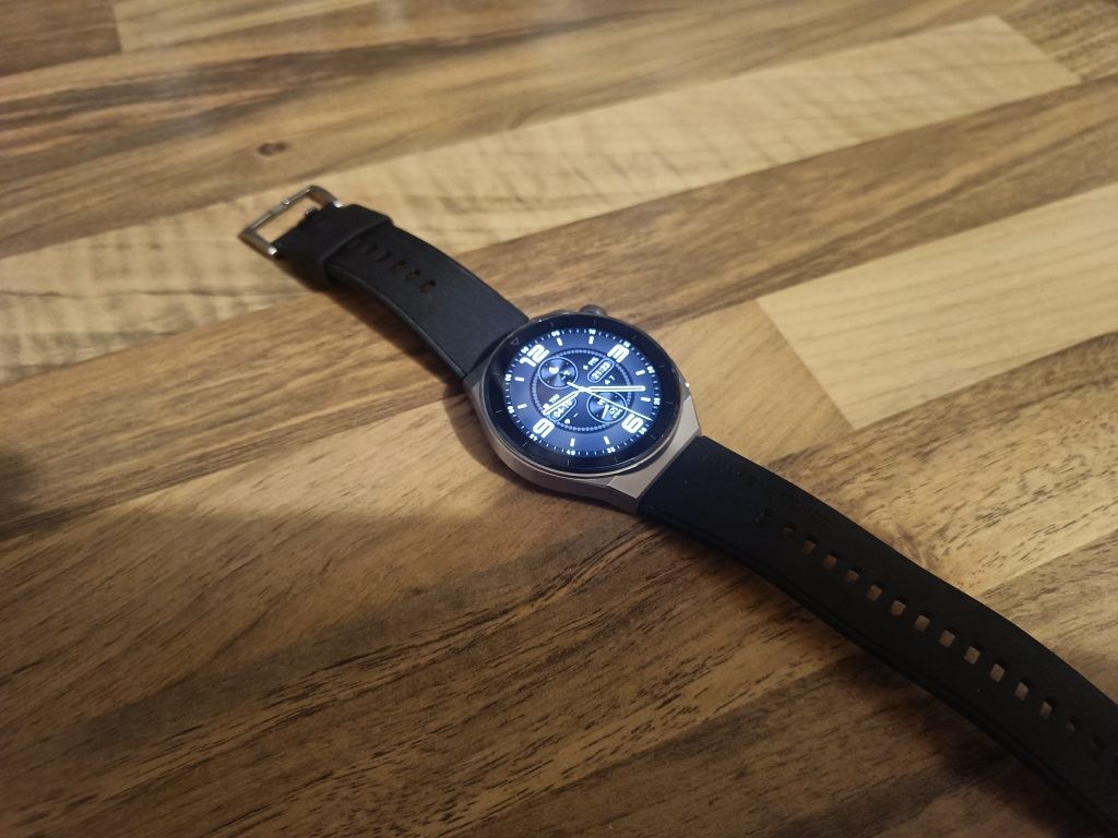 Vând ceas smartwatch Huawei watch Gt3 pro