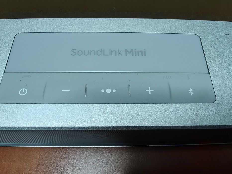 Boxa portabila Bose SoundLink Mini Bluetooth Series II Silver Completa