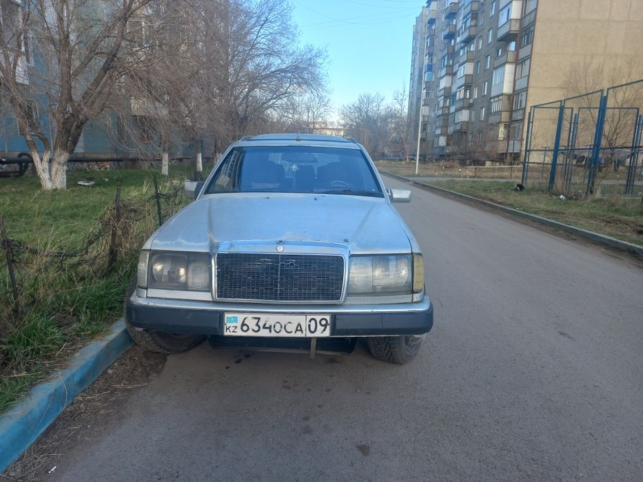 Продаю мерседес 124 универсал