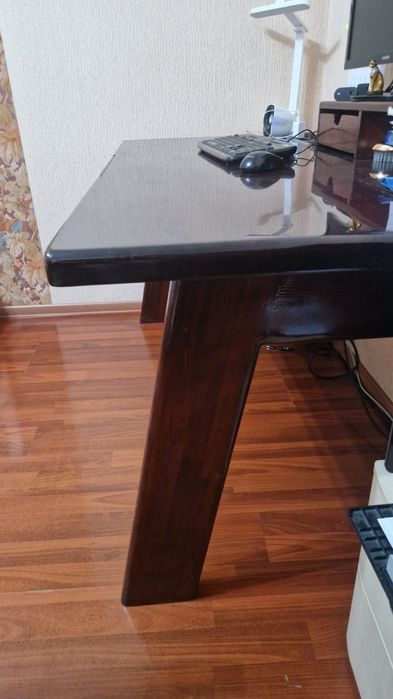 Стол руководителя с креслом