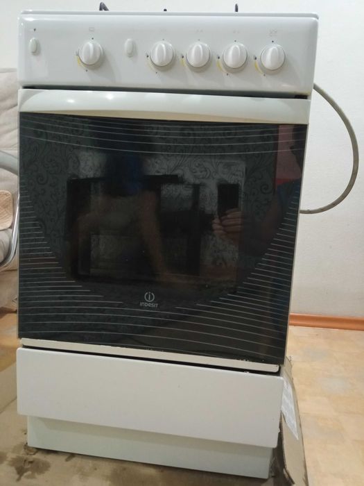 газплита Индезит за 25 000 тенге