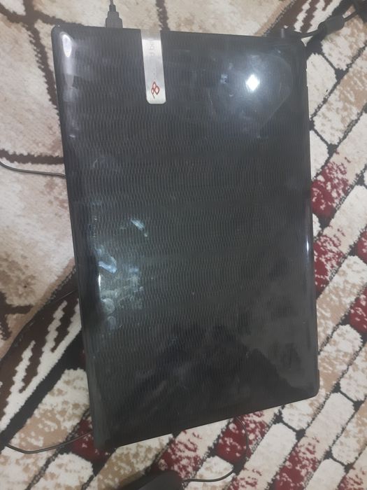 Packard bell noutbuk, windows 10 pro, core i3, 256gb/8gb