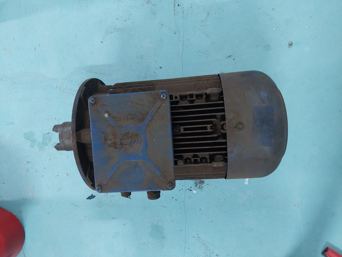 Motor electric 22-25 kw