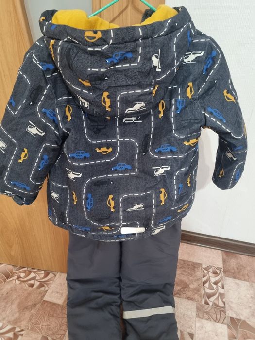 Демисезонный комбинезон 7 000 тг.