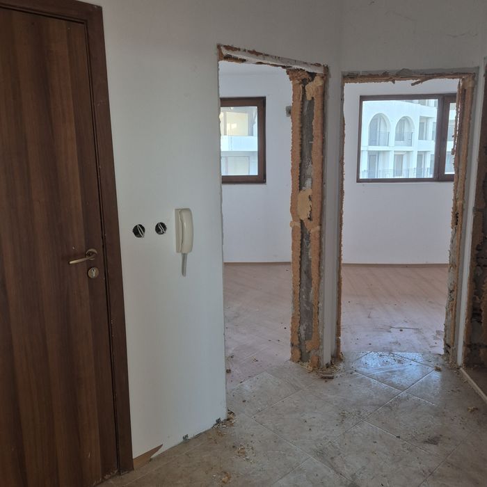 Тристаен апартамент Слънчев бряг зад Лидл