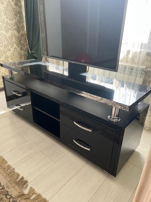 Продается подставка для телевизора