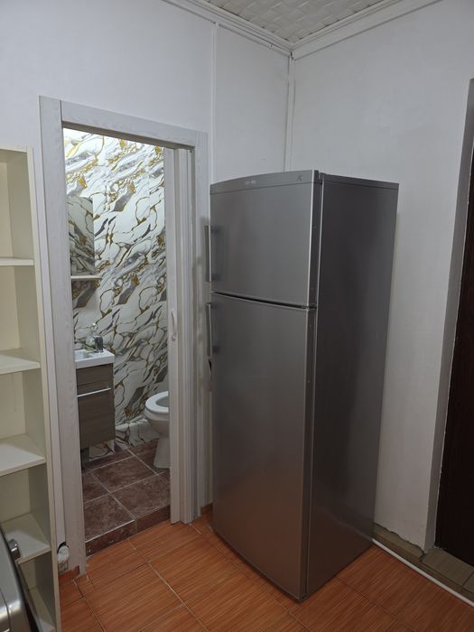 Vând garsonieră zona Vlaicu