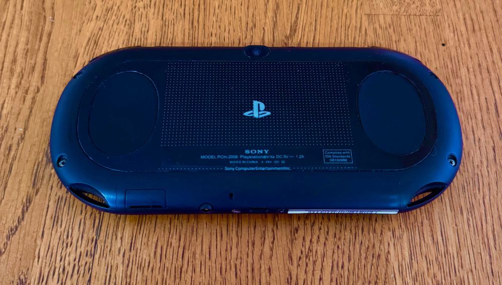 PS Vita Slim – Добро състояние