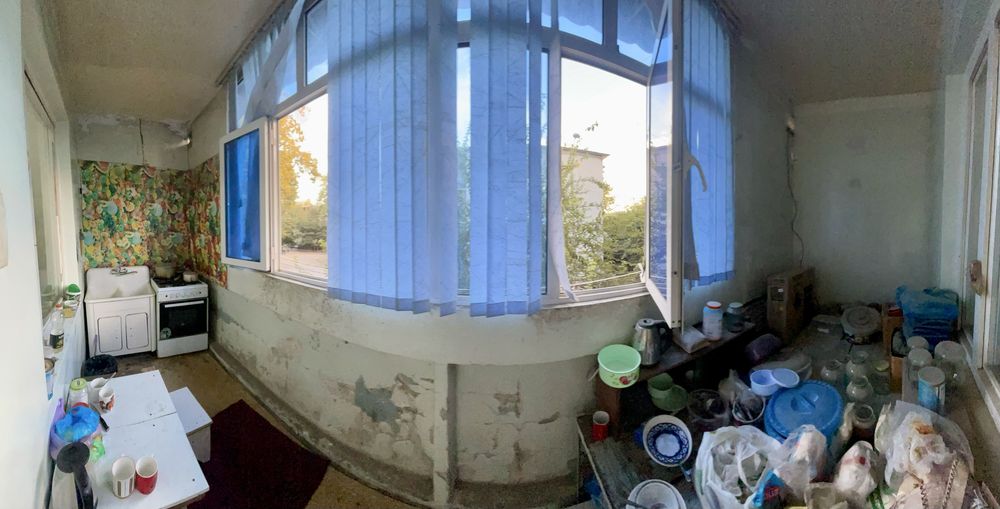 Yunusobod uy sotiladi 2/2/4